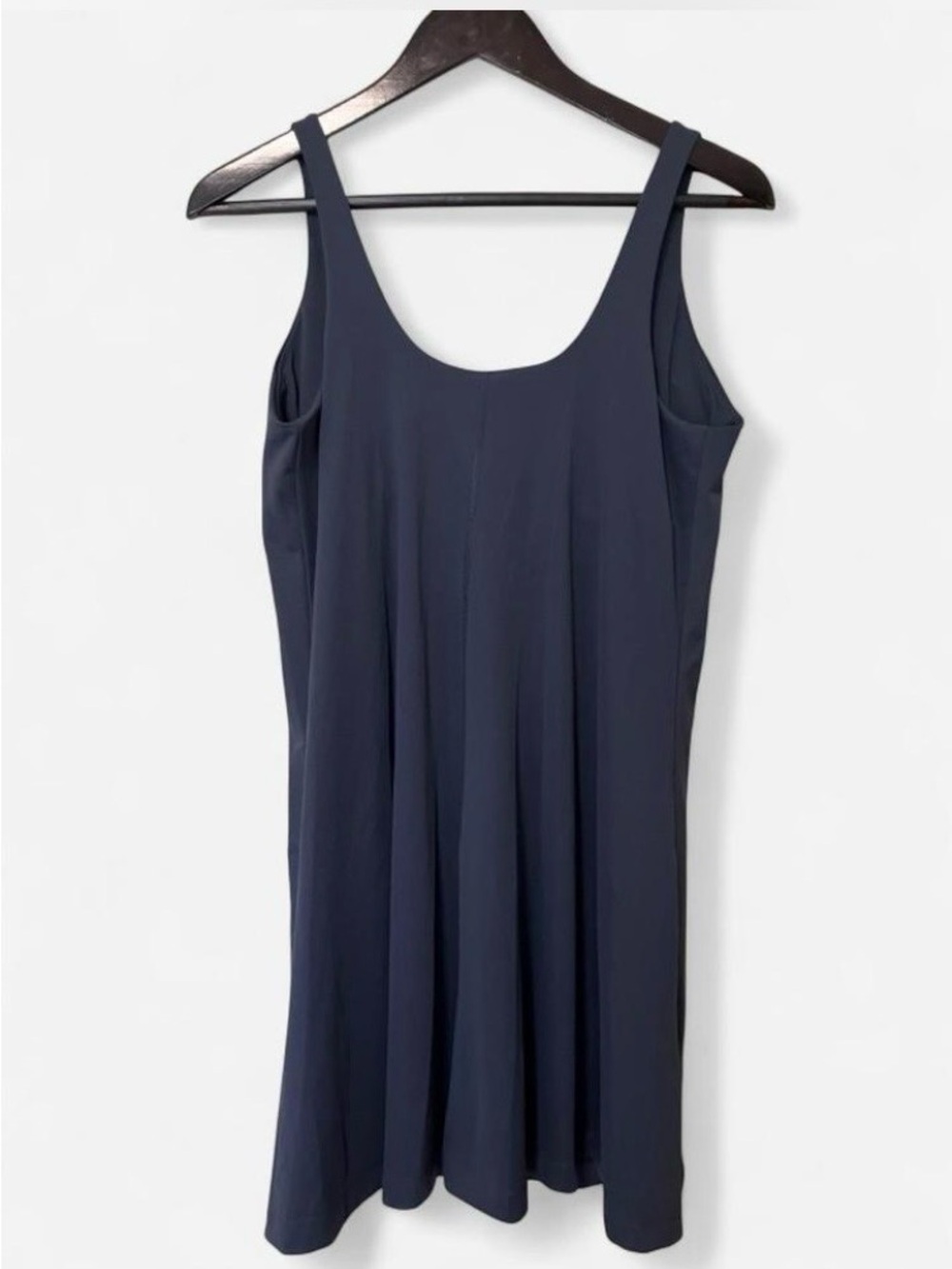Old Navy Women's Navy Scoop Neck Athletic Dress with shorts built in bra Size L